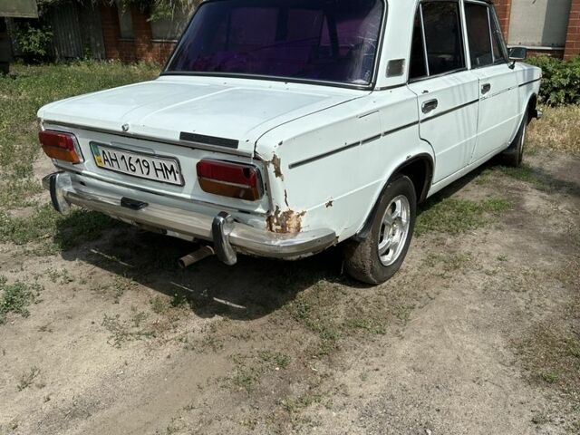 Белый ВАЗ 2103, объемом двигателя 1.5 л и пробегом 444 тыс. км за 720 $, фото 2 на Automoto.ua