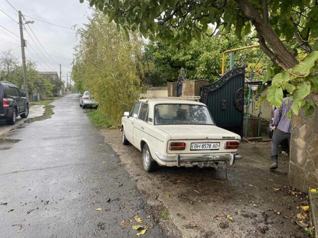 Білий ВАЗ 2103, об'ємом двигуна 1.3 л та пробігом 500 тис. км за 600 $, фото 3 на Automoto.ua