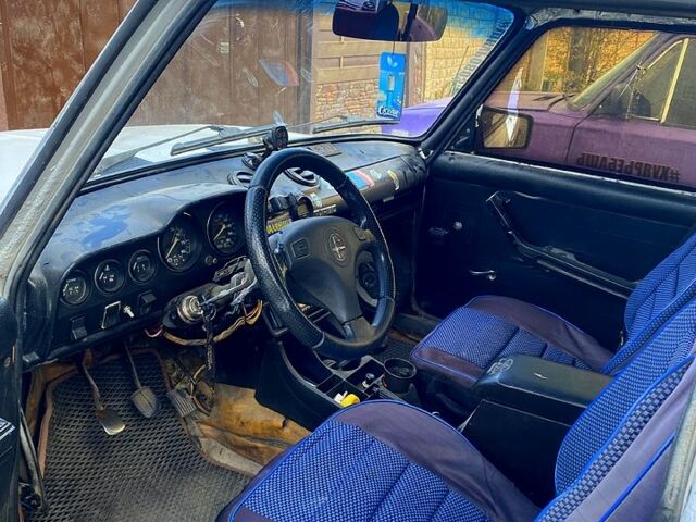 Белый ВАЗ 2103, объемом двигателя 13 л и пробегом 0 тыс. км за 600 $, фото 6 на Automoto.ua