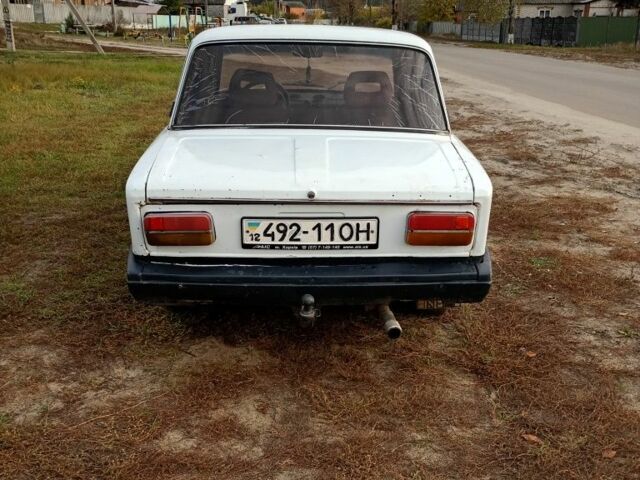 ВАЗ 2103 1988 в Мерефа на Automoto.ua Белый ВАЗ 2103, объемом двигателя 5 л и пробегом 1 тыс. км за 450 $, фото 3 на Automoto.ua