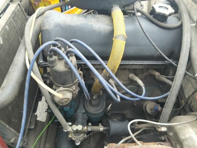 Білий ВАЗ 2103, об'ємом двигуна 0 л та пробігом 113 тис. км за 367 $, фото 2 на Automoto.ua