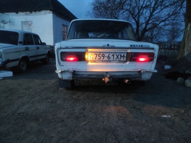 Білий ВАЗ 2103, об'ємом двигуна 0.3 л та пробігом 200 тис. км за 271 $, фото 10 на Automoto.ua
