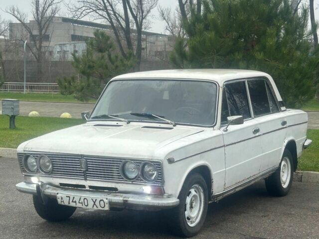 Білий ВАЗ 2103, об'ємом двигуна 1.5 л та пробігом 1000 тис. км за 355 $, фото 2 на Automoto.ua