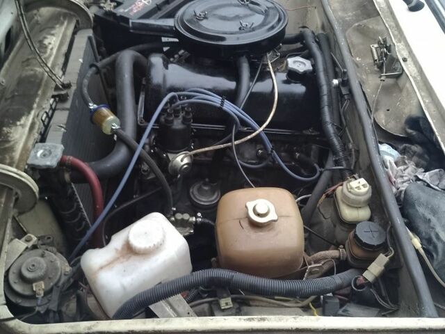 Бежевый ВАЗ 2103, объемом двигателя 3 л и пробегом 324 тыс. км за 850 $, фото 3 на Automoto.ua