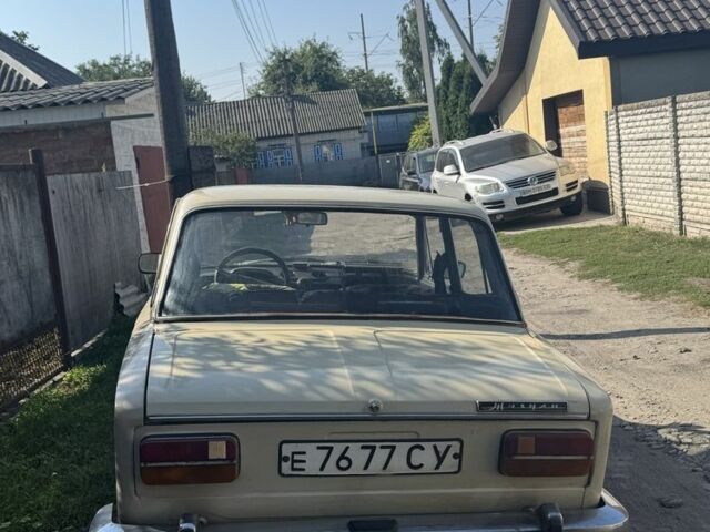 Бежевый ВАЗ 2103, объемом двигателя 0 л и пробегом 200 тыс. км за 700 $, фото 3 на Automoto.ua
