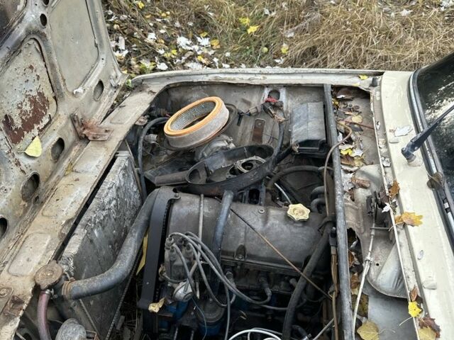 Бежевый ВАЗ 2103, объемом двигателя 1.3 л и пробегом 3 тыс. км за 907 $, фото 3 на Automoto.ua