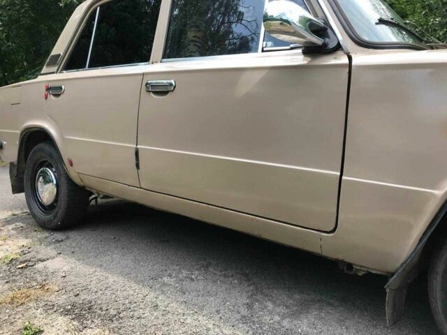Бежевий ВАЗ 2103, об'ємом двигуна 1.5 л та пробігом 3 тис. км за 500 $, фото 5 на Automoto.ua