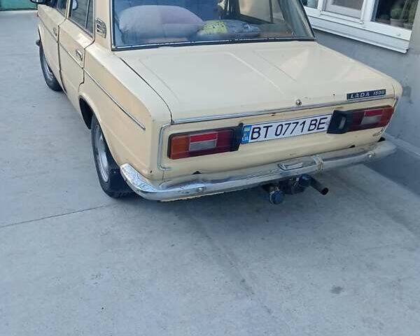 Бежевый ВАЗ 2103, объемом двигателя 1.5 л и пробегом 73 тыс. км за 1050 $, фото 2 на Automoto.ua