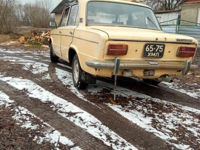 Бежевый ВАЗ 2103, объемом двигателя 1 л и пробегом 1000 тыс. км за 240 $, фото 2 на Automoto.ua