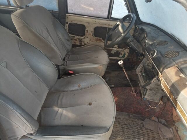 Бежевый ВАЗ 2103, объемом двигателя 0 л и пробегом 20 тыс. км за 238 $, фото 3 на Automoto.ua