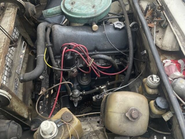 Бежевый ВАЗ 2103, объемом двигателя 0 л и пробегом 1000 тыс. км за 10 $, фото 3 на Automoto.ua