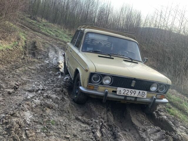 Бежевый ВАЗ 2103, объемом двигателя 1.5 л и пробегом 93 тыс. км за 500 $, фото 2 на Automoto.ua