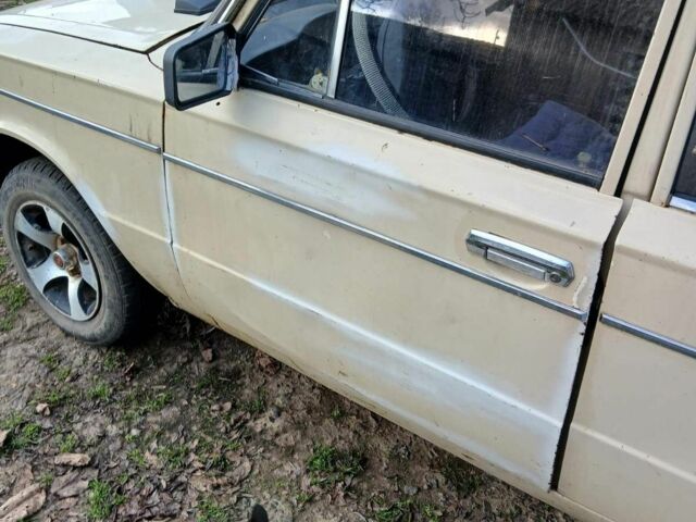 Бежевый ВАЗ 2103, объемом двигателя 0 л и пробегом 100 тыс. км за 350 $, фото 1 на Automoto.ua