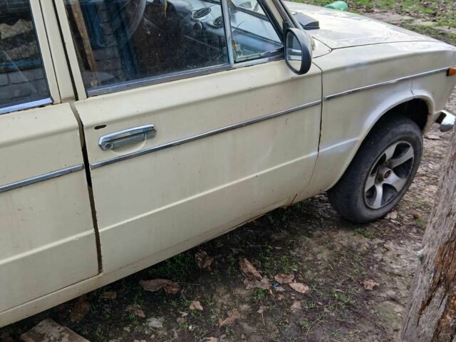 Бежевый ВАЗ 2103, объемом двигателя 0 л и пробегом 100 тыс. км за 350 $, фото 5 на Automoto.ua
