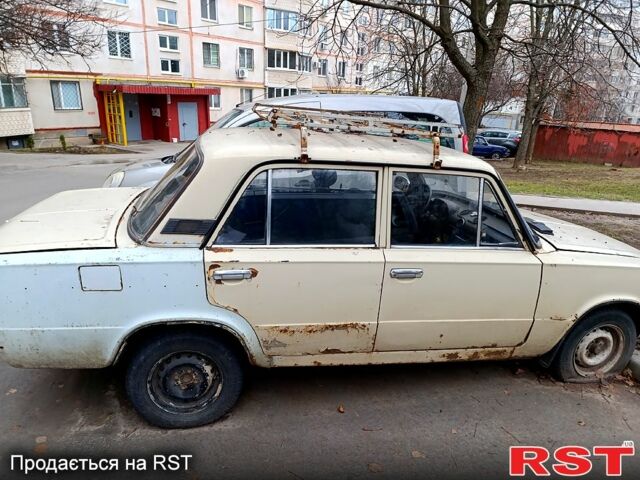 Бежевый ВАЗ 2103, объемом двигателя 15 л и пробегом 0 тыс. км за 325 $, фото 6 на Automoto.ua