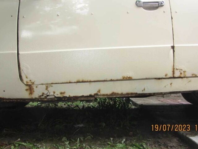 Бежевый ВАЗ 2103, объемом двигателя 1.5 л и пробегом 130 тыс. км за 237 $, фото 11 на Automoto.ua