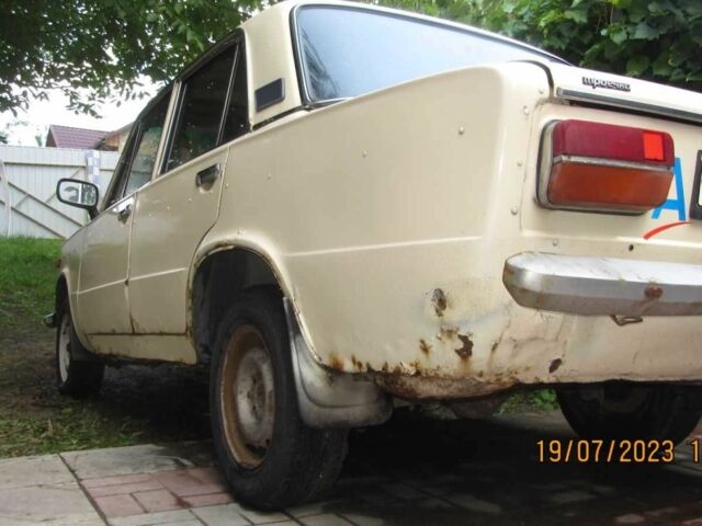 Бежевый ВАЗ 2103, объемом двигателя 1.5 л и пробегом 130 тыс. км за 237 $, фото 8 на Automoto.ua