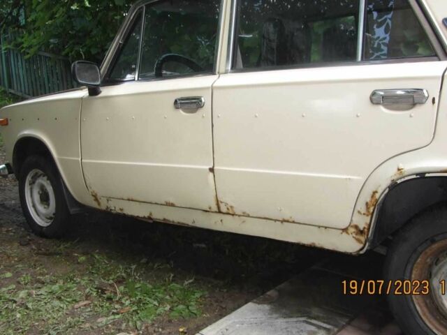 Бежевый ВАЗ 2103, объемом двигателя 1.5 л и пробегом 130 тыс. км за 237 $, фото 16 на Automoto.ua