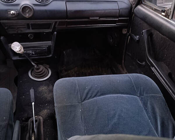 Бежевый ВАЗ 2103, объемом двигателя 1.45 л и пробегом 30 тыс. км за 700 $, фото 7 на Automoto.ua