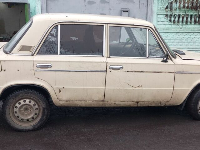 Бежевый ВАЗ 2103, объемом двигателя 1.5 л и пробегом 63 тыс. км за 474 $, фото 2 на Automoto.ua