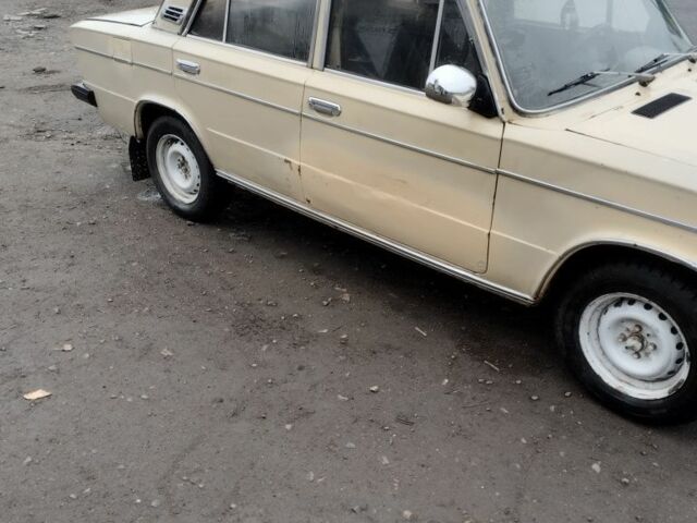 Бежевый ВАЗ 2103, объемом двигателя 1.3 л и пробегом 777 тыс. км за 450 $, фото 4 на Automoto.ua