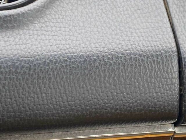 Бежевый ВАЗ 2103, объемом двигателя 1.3 л и пробегом 80 тыс. км за 2200 $, фото 2 на Automoto.ua