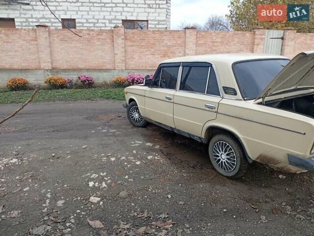 Бежевый ВАЗ 2103, объемом двигателя 1.5 л и пробегом 650 тыс. км за 650 $, фото 2 на Automoto.ua