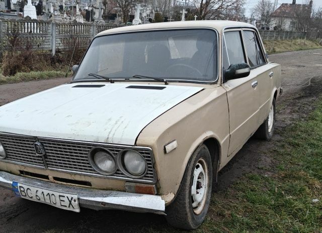 Бежевый ВАЗ 2103, объемом двигателя 0 л и пробегом 12 тыс. км за 391 $, фото 1 на Automoto.ua
