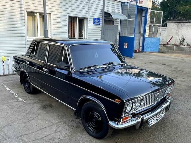 Чорний ВАЗ 2103, об'ємом двигуна 1.5 л та пробігом 148 тис. км за 1550 $, фото 2 на Automoto.ua