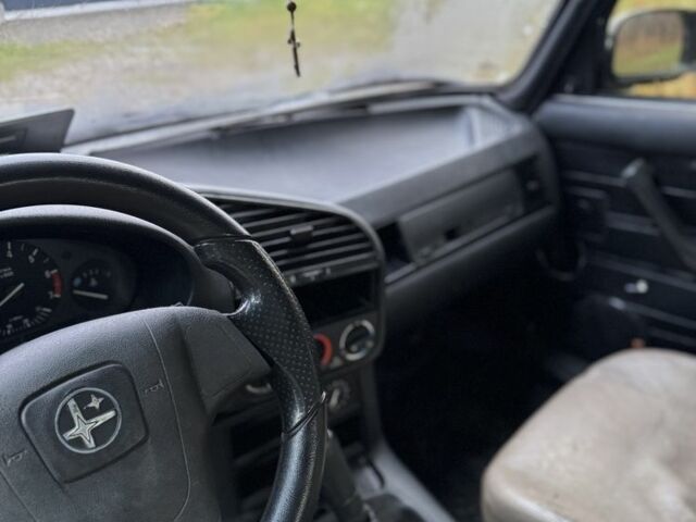 Черный ВАЗ 2103, объемом двигателя 1.3 л и пробегом 100 тыс. км за 596 $, фото 14 на Automoto.ua