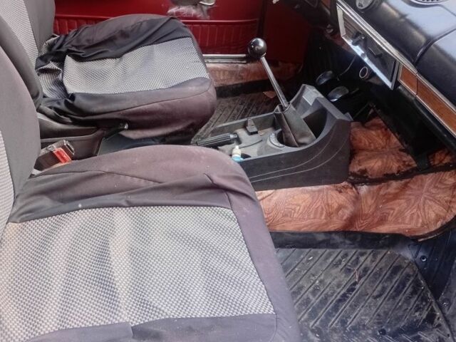 Фиолетовый ВАЗ 2103, объемом двигателя 0 л и пробегом 40 тыс. км за 476 $, фото 5 на Automoto.ua