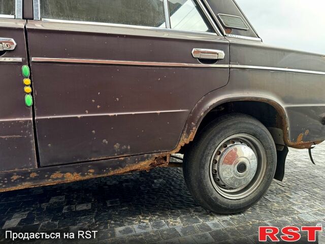 Коричневый ВАЗ 2103, объемом двигателя 1.5 л и пробегом 155 тыс. км за 310 $, фото 5 на Automoto.ua
