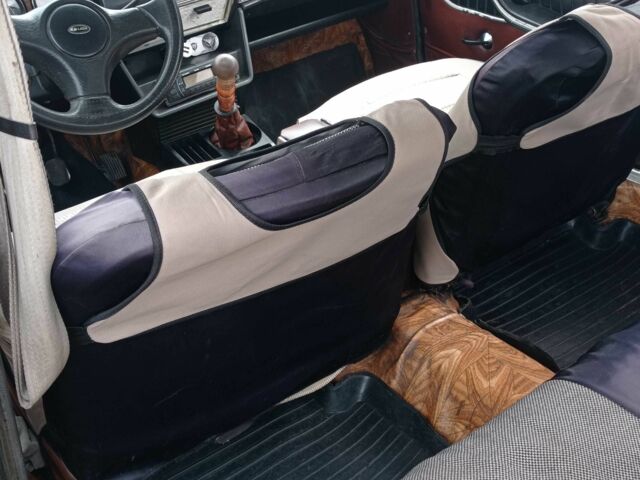 Коричневый ВАЗ 2103, объемом двигателя 1.5 л и пробегом 200 тыс. км за 550 $, фото 7 на Automoto.ua