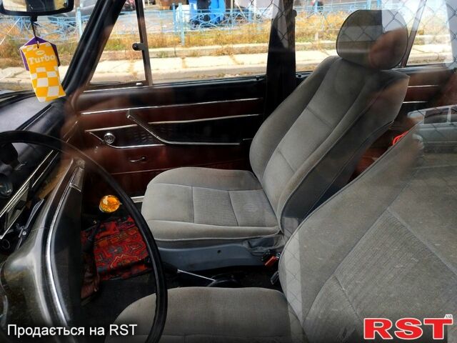 Коричневый ВАЗ 2103, объемом двигателя 1.5 л и пробегом 130 тыс. км за 960 $, фото 5 на Automoto.ua