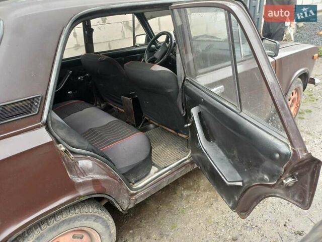 Коричневый ВАЗ 2103, объемом двигателя 1.5 л и пробегом 100 тыс. км за 450 $, фото 8 на Automoto.ua