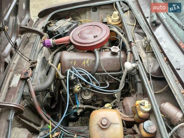 Коричневый ВАЗ 2103, объемом двигателя 1.5 л и пробегом 100 тыс. км за 450 $, фото 5 на Automoto.ua