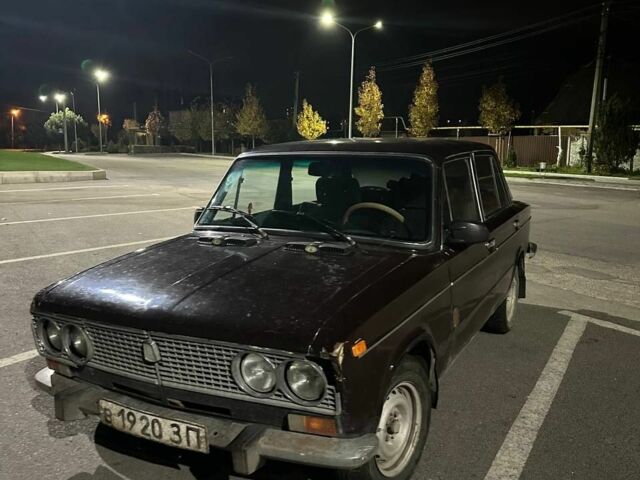 Коричневый ВАЗ 2103, объемом двигателя 1.5 л и пробегом 130 тыс. км за 400 $, фото 2 на Automoto.ua