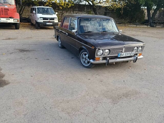 ВАЗ 2103 1982 в Бериславе на Automoto.ua Коричневый ВАЗ 2103, объемом двигателя 1.5 л и пробегом 300 тыс. км за 654 $, фото 2 на Automoto.ua