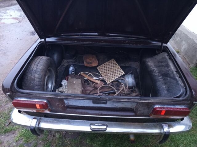 Коричневий ВАЗ 2103, об'ємом двигуна 1.5 л та пробігом 70 тис. км за 190 $, фото 8 на Automoto.ua