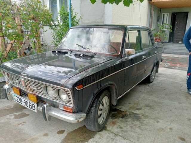 Коричневый ВАЗ 2103, объемом двигателя 0 л и пробегом 285 тыс. км за 450 $, фото 2 на Automoto.ua
