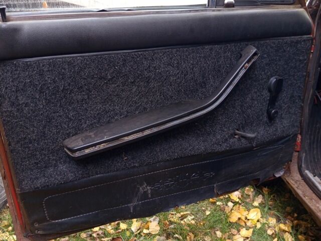 Коричневий ВАЗ 2103, об'ємом двигуна 1.5 л та пробігом 70 тис. км за 144 $, фото 11 на Automoto.ua