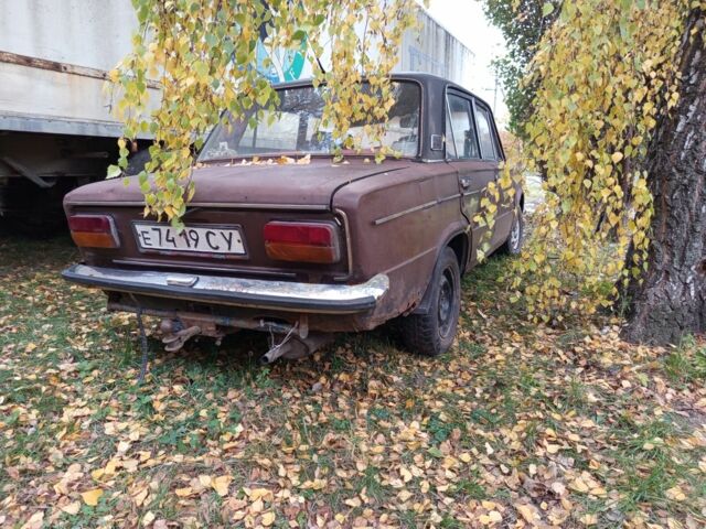 Коричневий ВАЗ 2103, об'ємом двигуна 1.5 л та пробігом 70 тис. км за 144 $, фото 2 на Automoto.ua