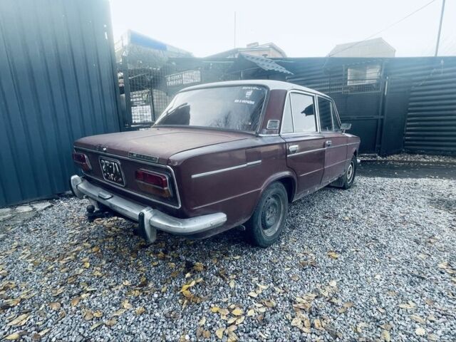 Коричневый ВАЗ 2103, объемом двигателя 1.3 л и пробегом 85 тыс. км за 296 $, фото 1 на Automoto.ua