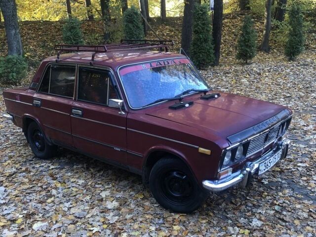 Красный ВАЗ 2103, объемом двигателя 1.3 л и пробегом 444 тыс. км за 455 $, фото 3 на Automoto.ua