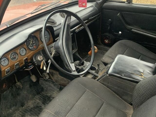 Червоний ВАЗ 2103, об'ємом двигуна 1.5 л та пробігом 53 тис. км за 600 $, фото 12 на Automoto.ua