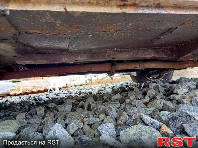 Красный ВАЗ 2103, объемом двигателя 1.5 л и пробегом 0 тыс. км за 600 $, фото 8 на Automoto.ua