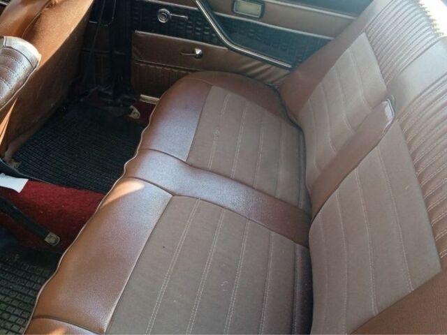 Красный ВАЗ 2103, объемом двигателя 0 л и пробегом 3 тыс. км за 453 $, фото 4 на Automoto.ua