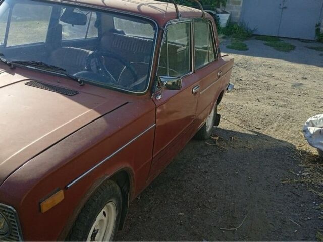Красный ВАЗ 2103, объемом двигателя 0 л и пробегом 3 тыс. км за 453 $, фото 2 на Automoto.ua