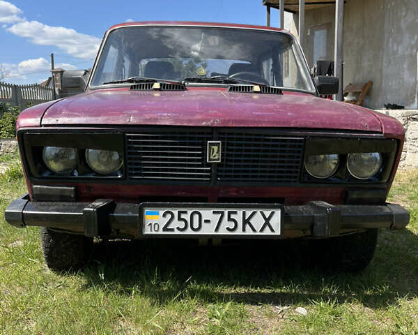 Красный ВАЗ 2103, объемом двигателя 0 л и пробегом 320 тыс. км за 800 $, фото 1 на Automoto.ua
