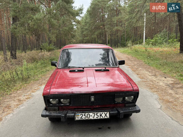 Красный ВАЗ 2103, объемом двигателя 1.5 л и пробегом 77 тыс. км за 500 $, фото 1 на Automoto.ua